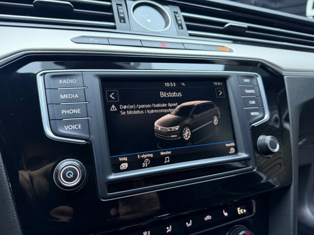 volkswagen-passat-elektrisitetbensin-2017-big-19