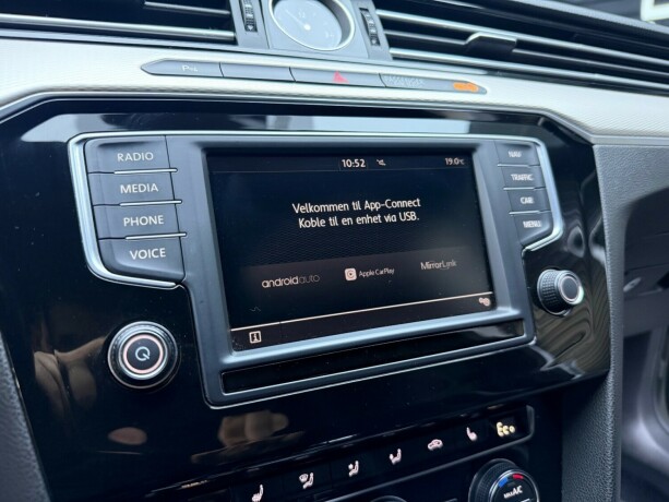 volkswagen-passat-elektrisitetbensin-2017-big-18