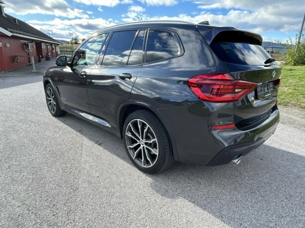 bmw-x3-diesel-2018-big-4