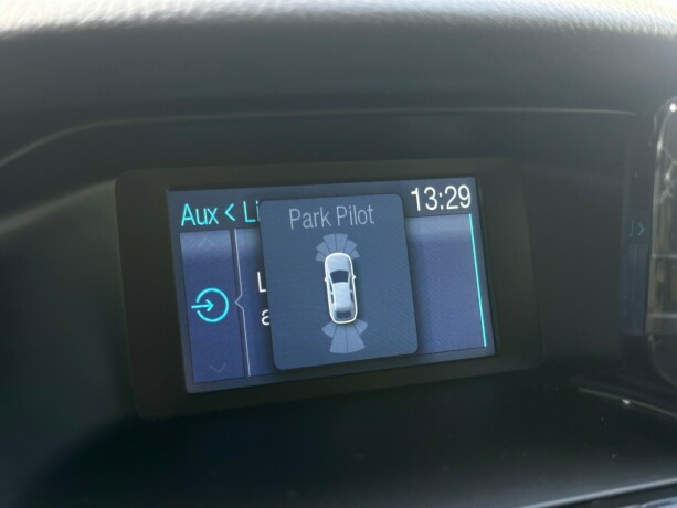 ford-focus-diesel-2011-big-18