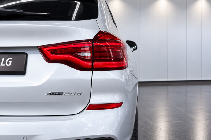bmw-x3-diesel-2018-big-6