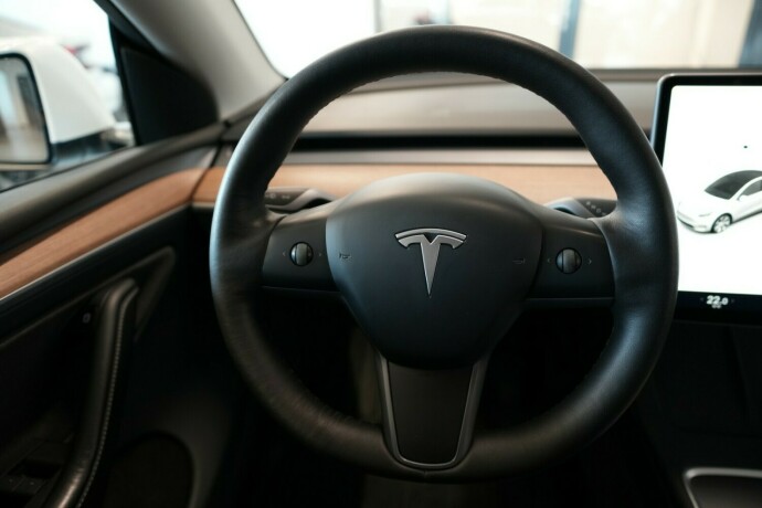 tesla-model-y-elektrisitet-2022-big-9
