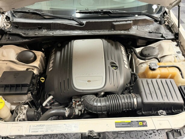 chrysler-300c-bensin-2005-big-45