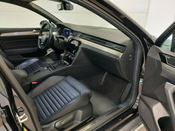 volkswagen-passat-alltrack-diesel-2019-big-20