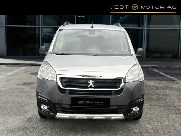 peugeot-partner-diesel-2017-big-1