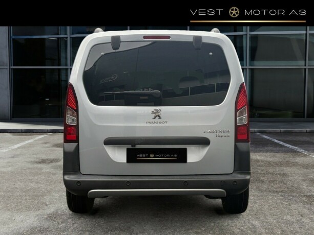 peugeot-partner-diesel-2017-big-5