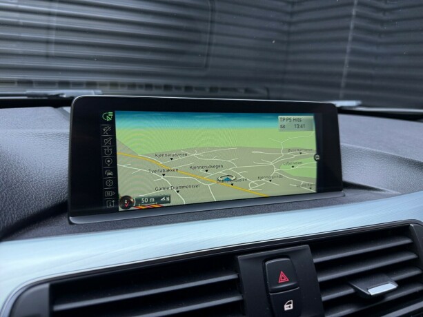 bmw-320d-diesel-2016-big-15