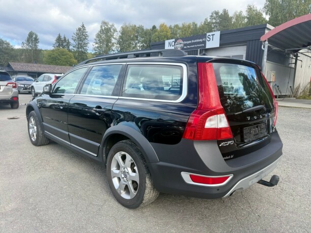 volvo-xc-70-diesel-2009-big-4