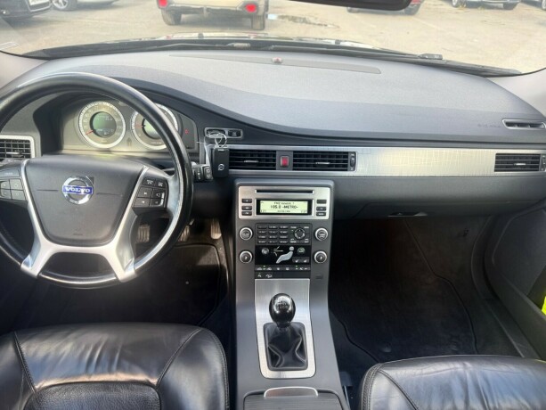 volvo-xc-70-diesel-2009-big-11