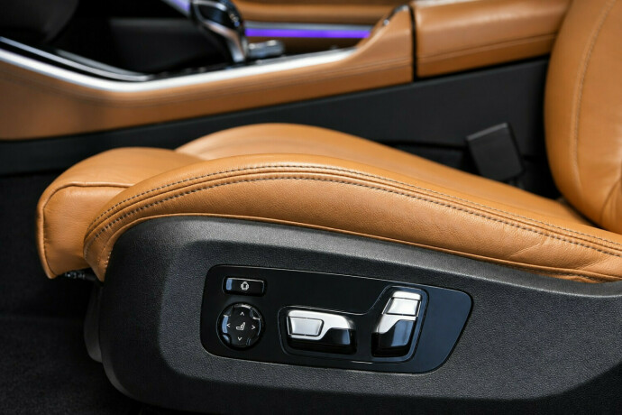 bmw-x5-elektrisitetbensin-2020-big-24