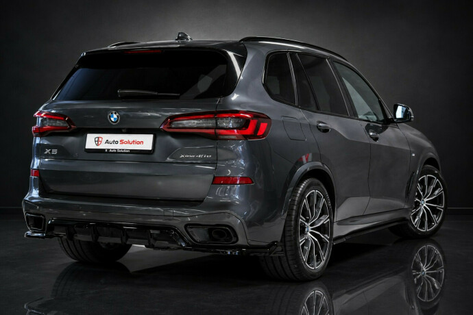 bmw-x5-elektrisitetbensin-2020-big-1