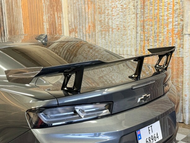 chevrolet-camaro-bensin-2017-big-20