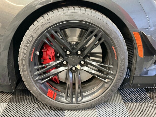 chevrolet-camaro-bensin-2017-big-6
