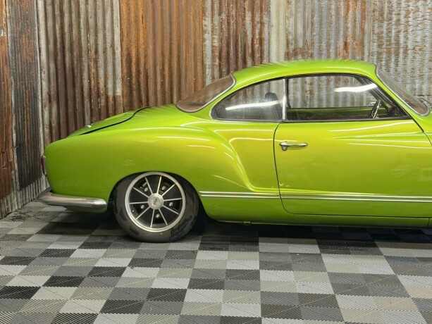 volkswagen-karmann-ghia-bensin-1957-big-3