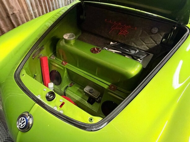 volkswagen-karmann-ghia-bensin-1957-big-32
