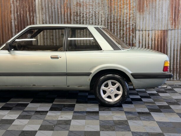 ford-taunus-bensin-1981-big-10