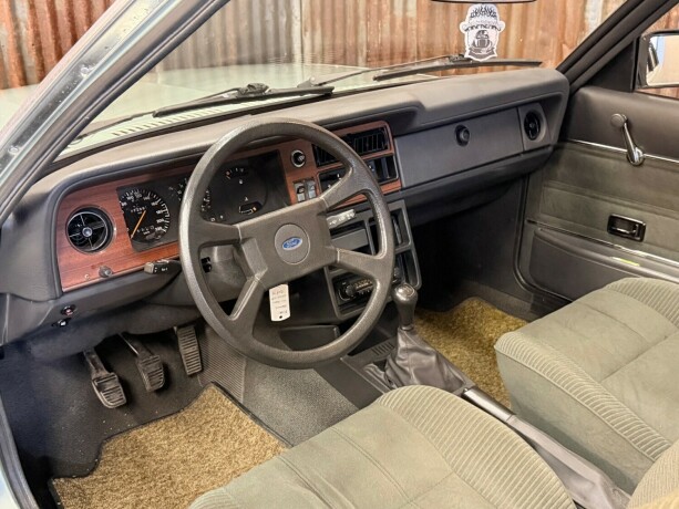 ford-taunus-bensin-1981-big-19