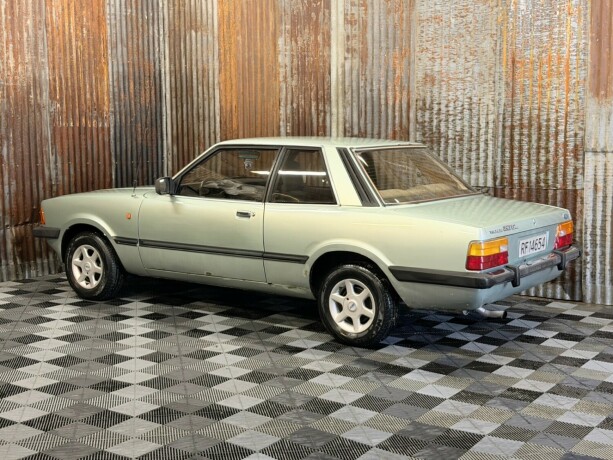 ford-taunus-bensin-1981-big-9