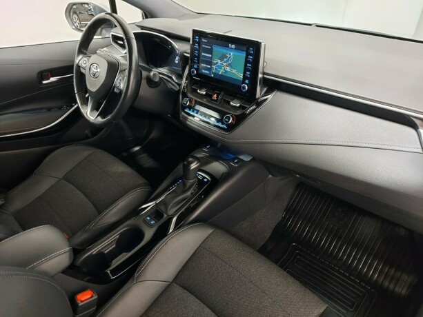 toyota-corolla-elektrisitetbensin-2020-big-22