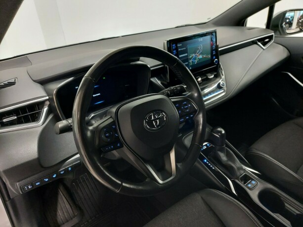 toyota-corolla-elektrisitetbensin-2020-big-19