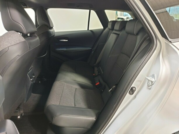toyota-corolla-elektrisitetbensin-2020-big-25