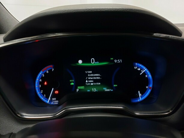 toyota-corolla-elektrisitetbensin-2020-big-30
