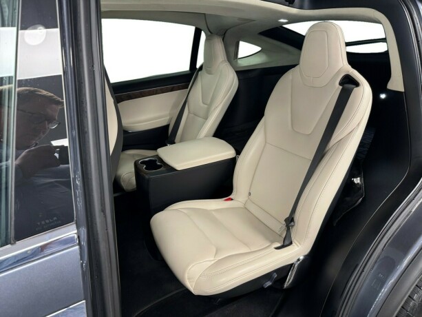 tesla-model-x-elektrisitet-2017-big-5