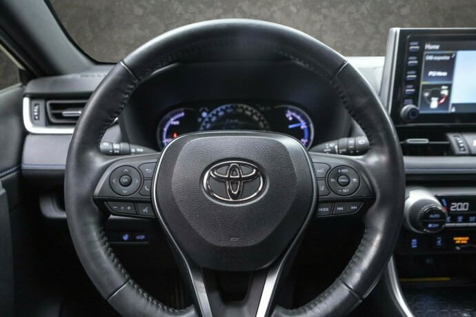 toyota-rav4-elektrisitetbensin-2019-big-9