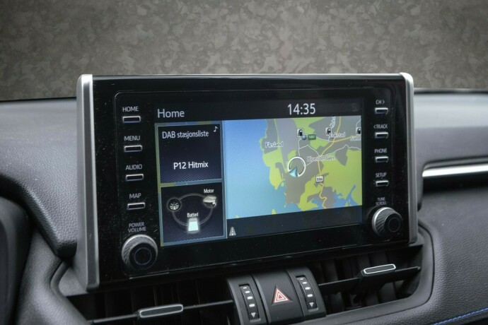 toyota-rav4-elektrisitetbensin-2019-big-13