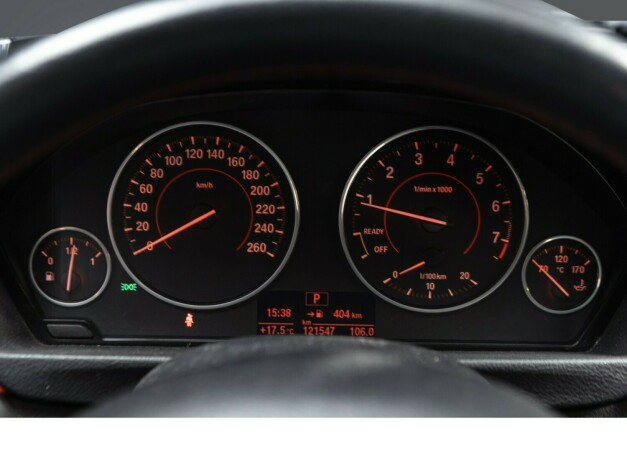 bmw-316i-bensin-2015-big-17