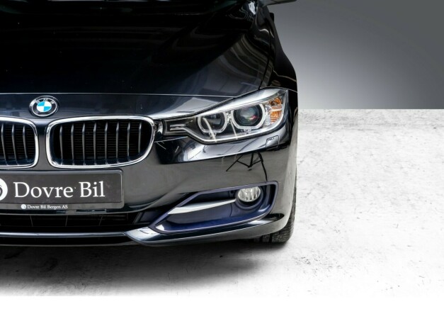 bmw-316i-bensin-2015-big-3