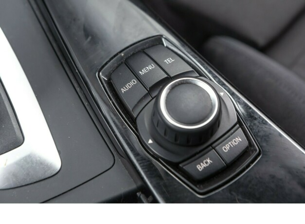 bmw-316i-bensin-2015-big-24
