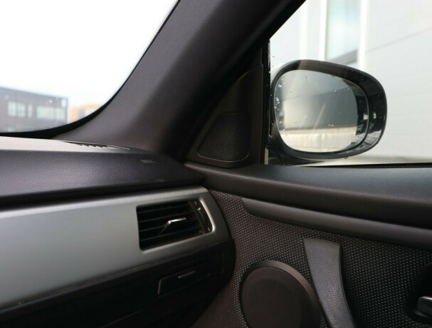 bmw-320d-diesel-2010-big-17