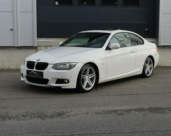 bmw-320d-diesel-2010-big-0