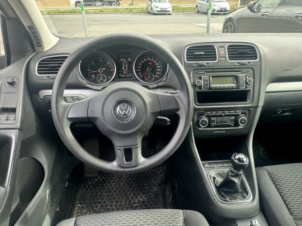 volkswagen-golf-vi-diesel-2010-big-7
