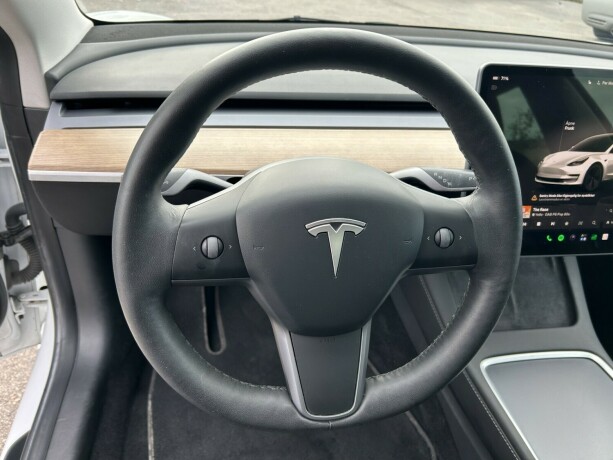 tesla-model-3-elektrisitet-2022-big-16