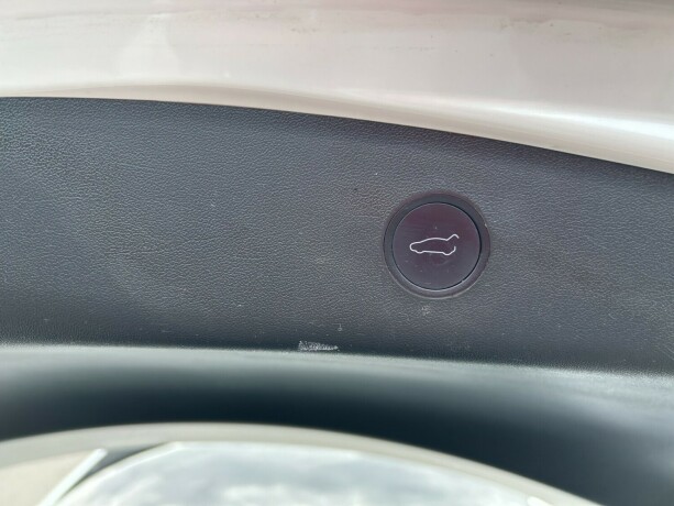 tesla-model-3-elektrisitet-2022-big-9