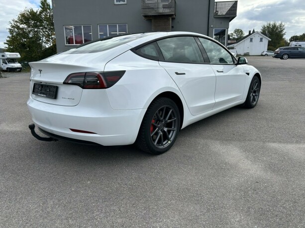 tesla-model-3-elektrisitet-2022-big-6