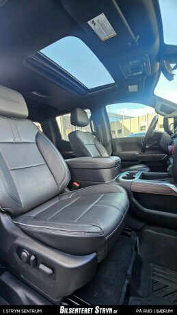 chevrolet-silverado-1500-bensin-2022-big-1
