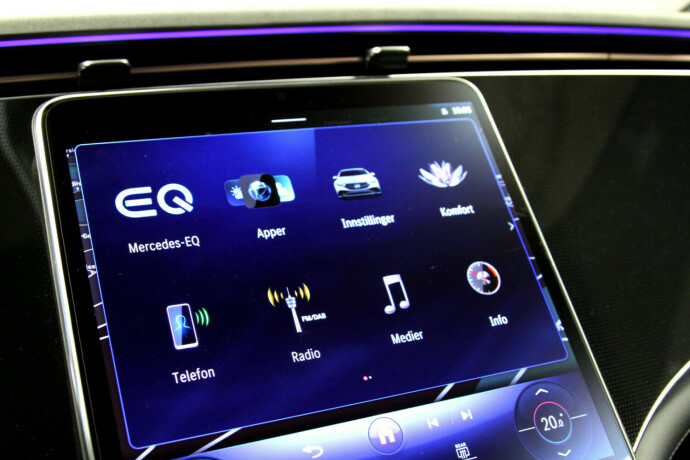 mercedes-benz-eqe350-elektrisitet-2023-big-10