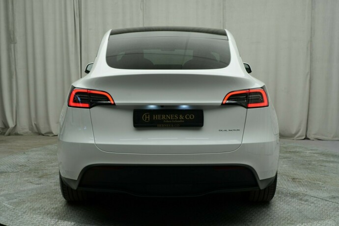 tesla-model-y-elektrisitet-2023-big-9