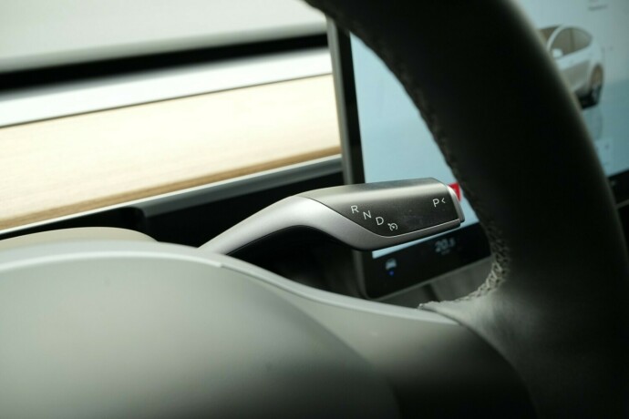 tesla-model-y-elektrisitet-2023-big-22