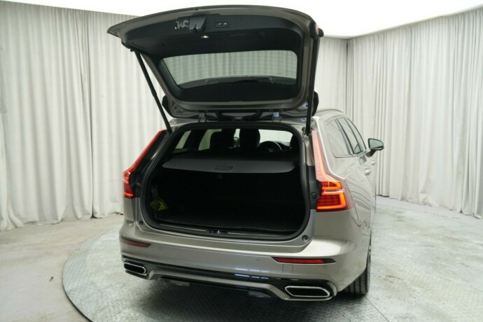 volvo-v60-elektrisitetbensin-2021-big-13