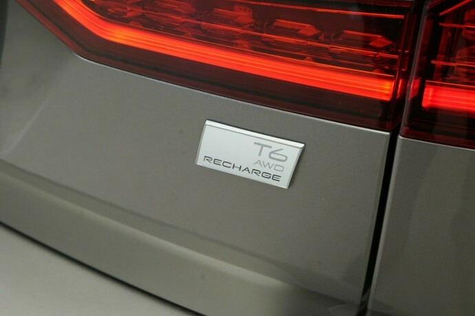 volvo-v60-elektrisitetbensin-2021-big-10