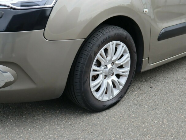 citroen-berlingo-diesel-2012-big-5