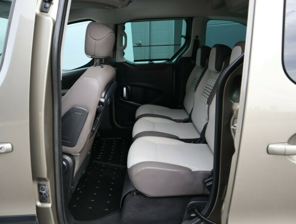 citroen-berlingo-diesel-2012-big-11