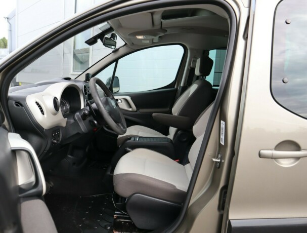 citroen-berlingo-diesel-2012-big-6