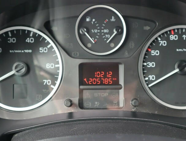 citroen-berlingo-diesel-2012-big-14