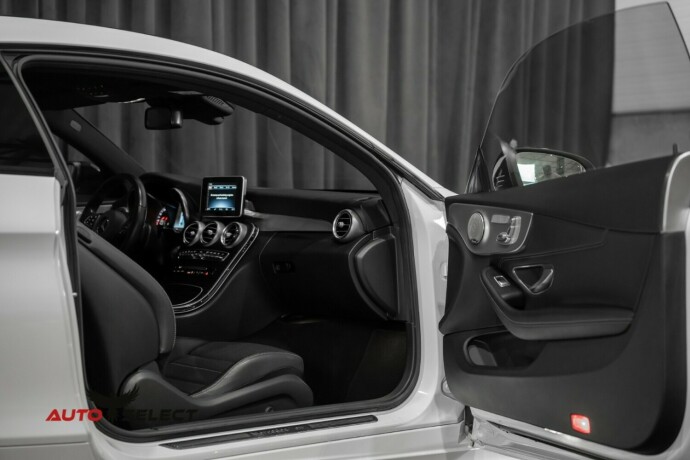 mercedes-benz-c300-bensin-2017-big-13