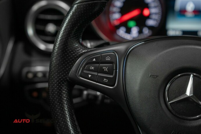 mercedes-benz-c300-bensin-2017-big-30